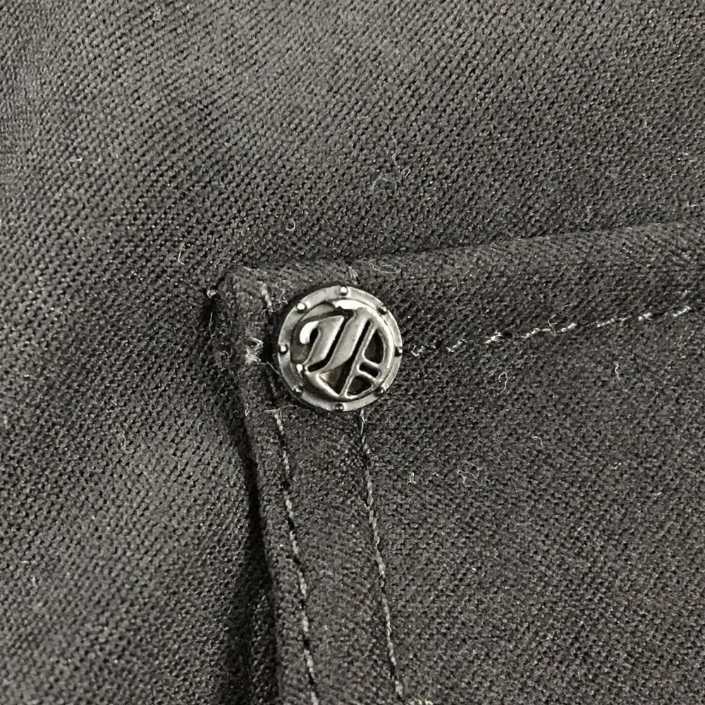 美品】ダンスウィズドラゴン キュロットスカート 黒 ロゴ刺しゅう 複数