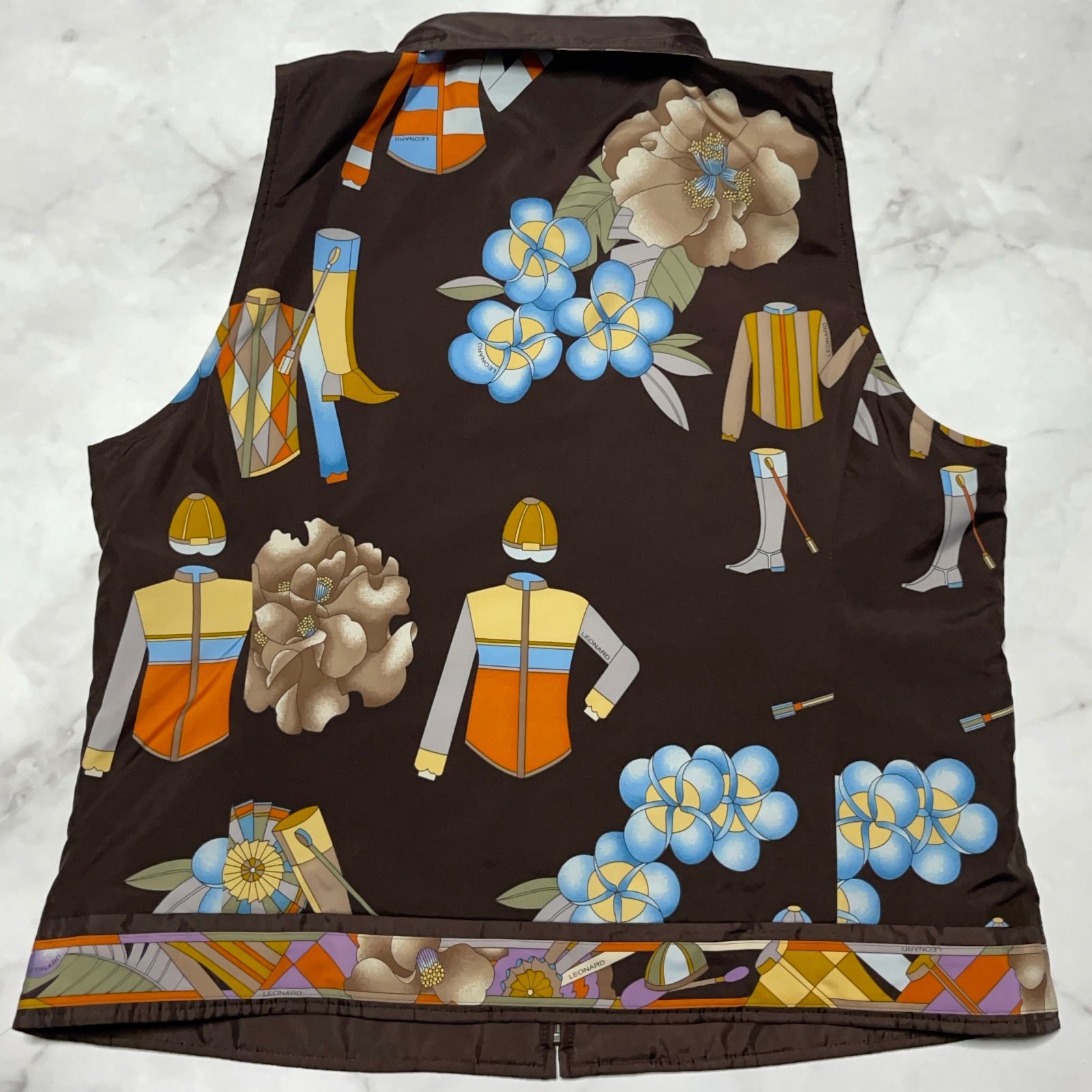 レオナール スポーツ LEONARD SPORT 花柄 フラワー 総柄 プリントロゴ