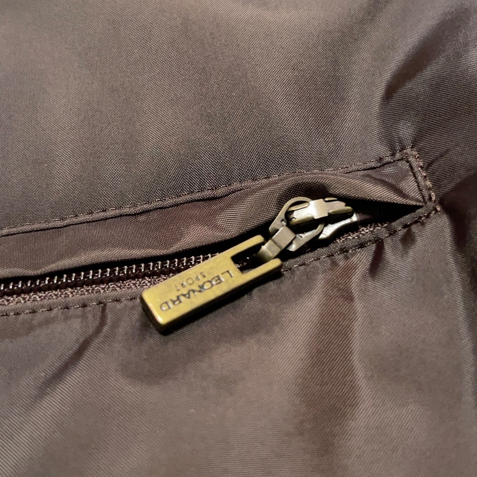 レオナール スポーツ LEONARD SPORT 花柄 フラワー 総柄 プリントロゴ