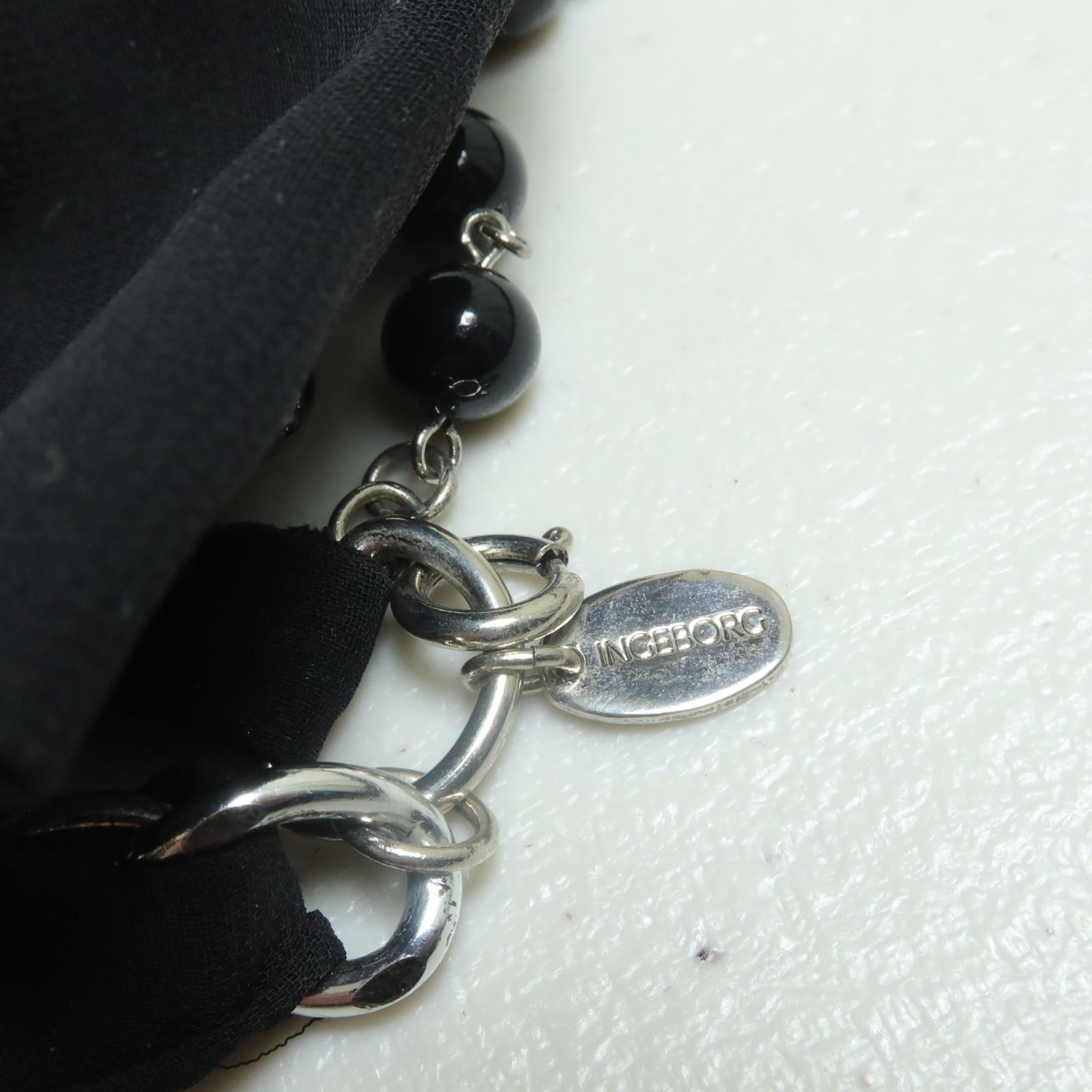 インゲボルグ ☆大人お洒落！黒リボンモチーフ チェーンベルト 黒