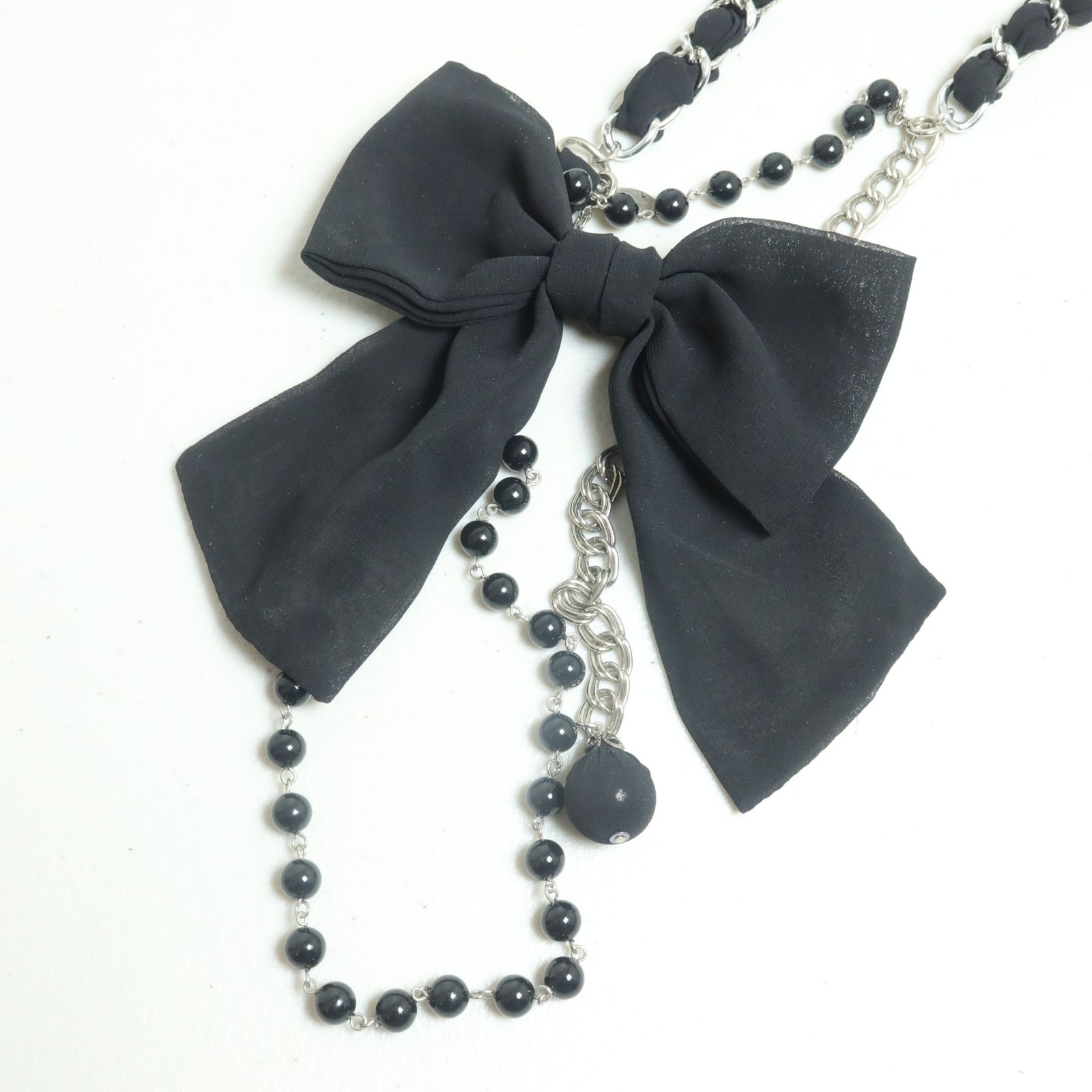 インゲボルグ ☆大人お洒落！黒リボンモチーフ チェーンベルト 黒