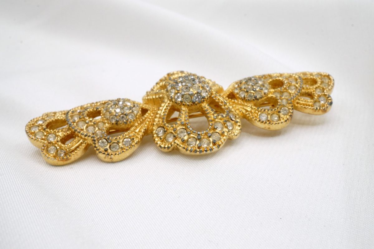 クリスチャン ディオール ヴィンテージ ブローチ ラインストーン