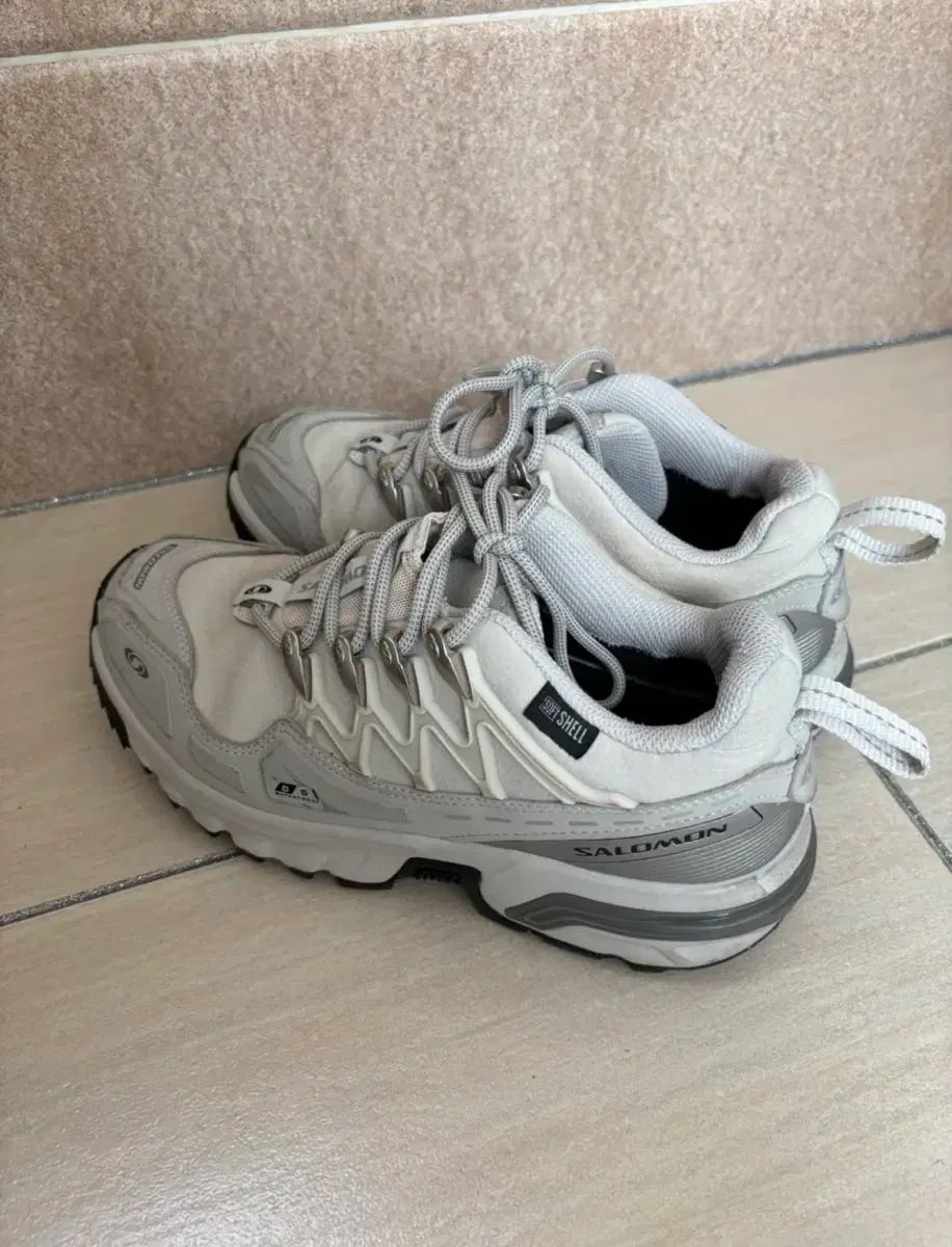 SALOMON ACS ルナ ROCK シルバー 230