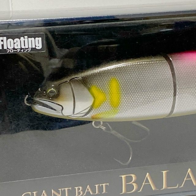 MADNESS マドネス 15 小桜 86890 007