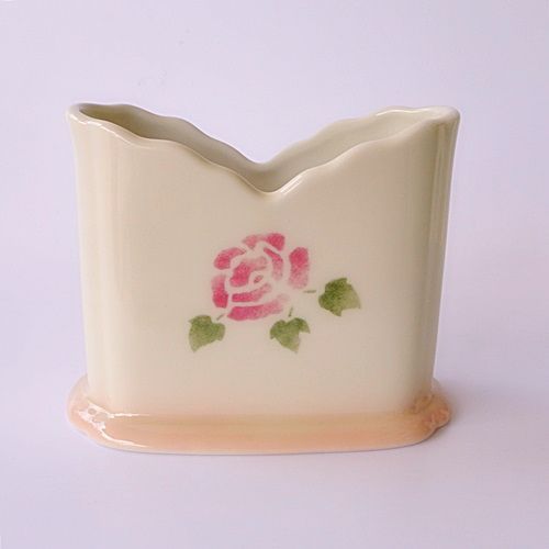 30%OFF】マニー ローズ陶器 カードスタンド - メルカリ