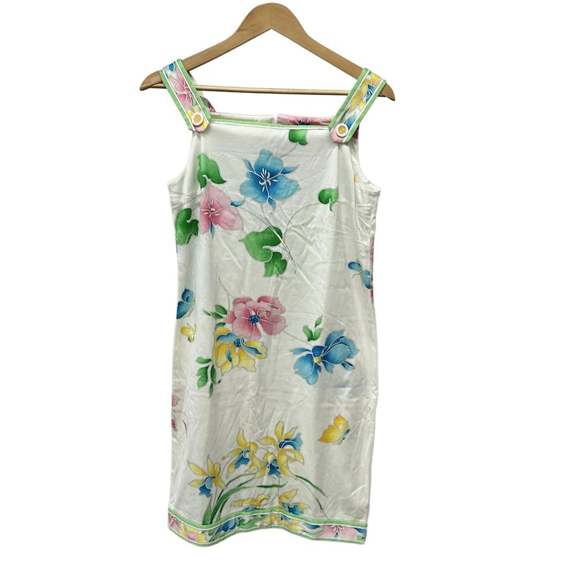 なお上品な花柄のレオナールワンピースサイズ38 LEONARD(レオナール) ワンピース サイズ38 M レディース美品 - 白