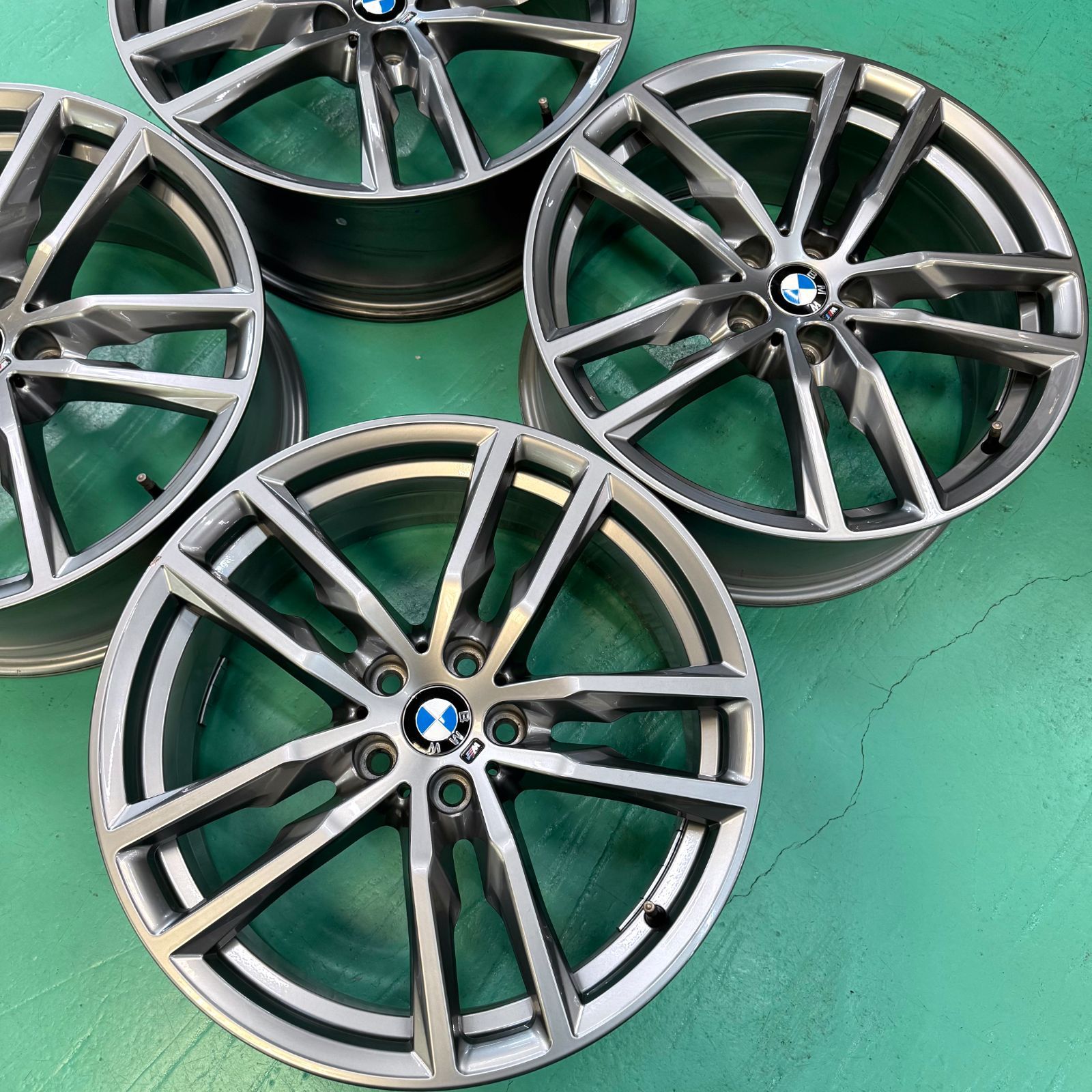 イノトウリ 様専用】BMW G01 X3 G02 X4 Mスポーツ純正 19in 698M 7.5J 