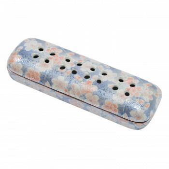 花摘 寝かせる線香皿 II 有田焼 大 雅桜ブルー 32 x 38700 z 2072