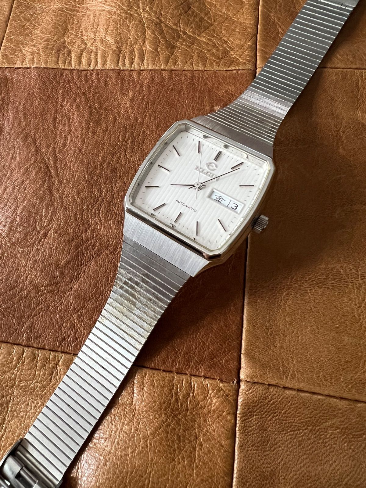 メンズ スクエア