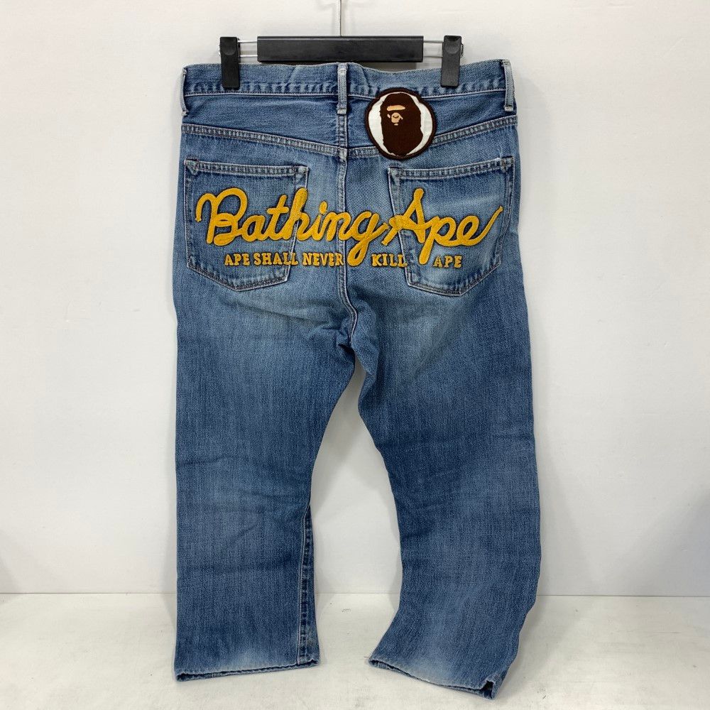 07w1285☆ A BATHING APE アベイシングエイプ バック刺繍 デニムパンツ
