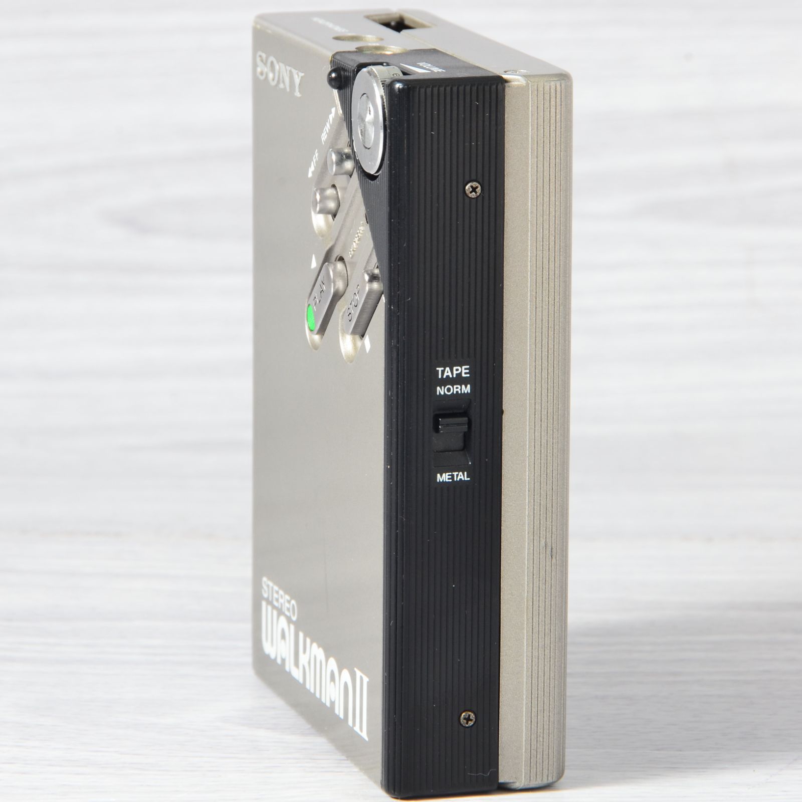 SONY WALKMAN WM-2 カセットウォークマン シルバー 整備済 TY412