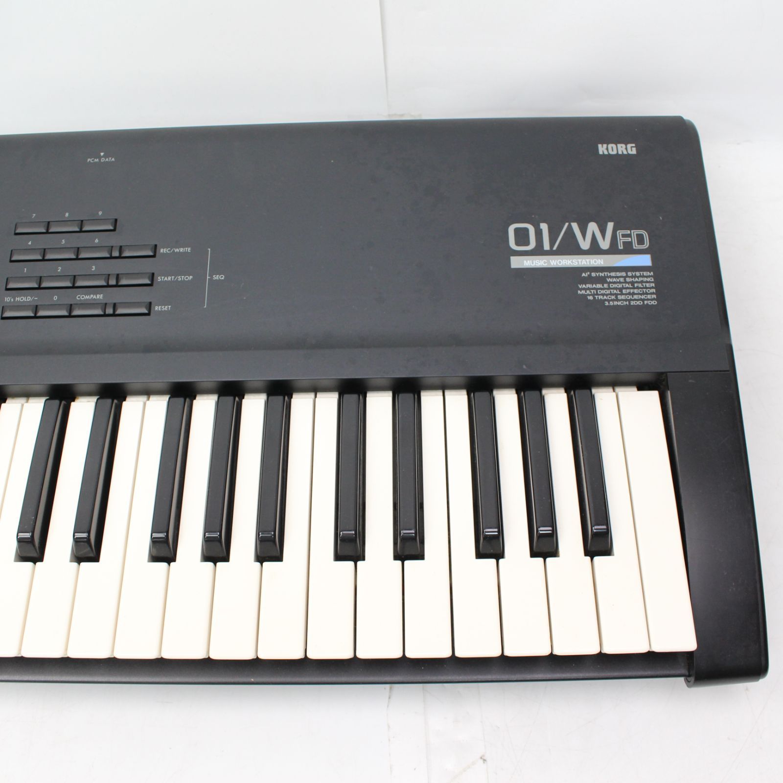 820)KORG コルグ 01/ WFD シンセサイザー キーボード 61鍵盤 ソフト