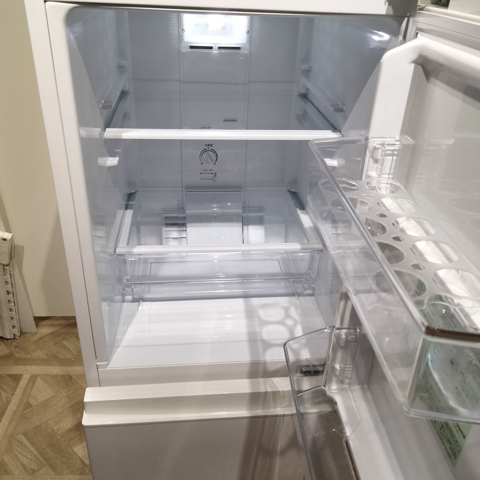 N-6826] AQUA 2021年製 ノンフロン冷凍冷蔵庫 AQR-13E8W（容量126L