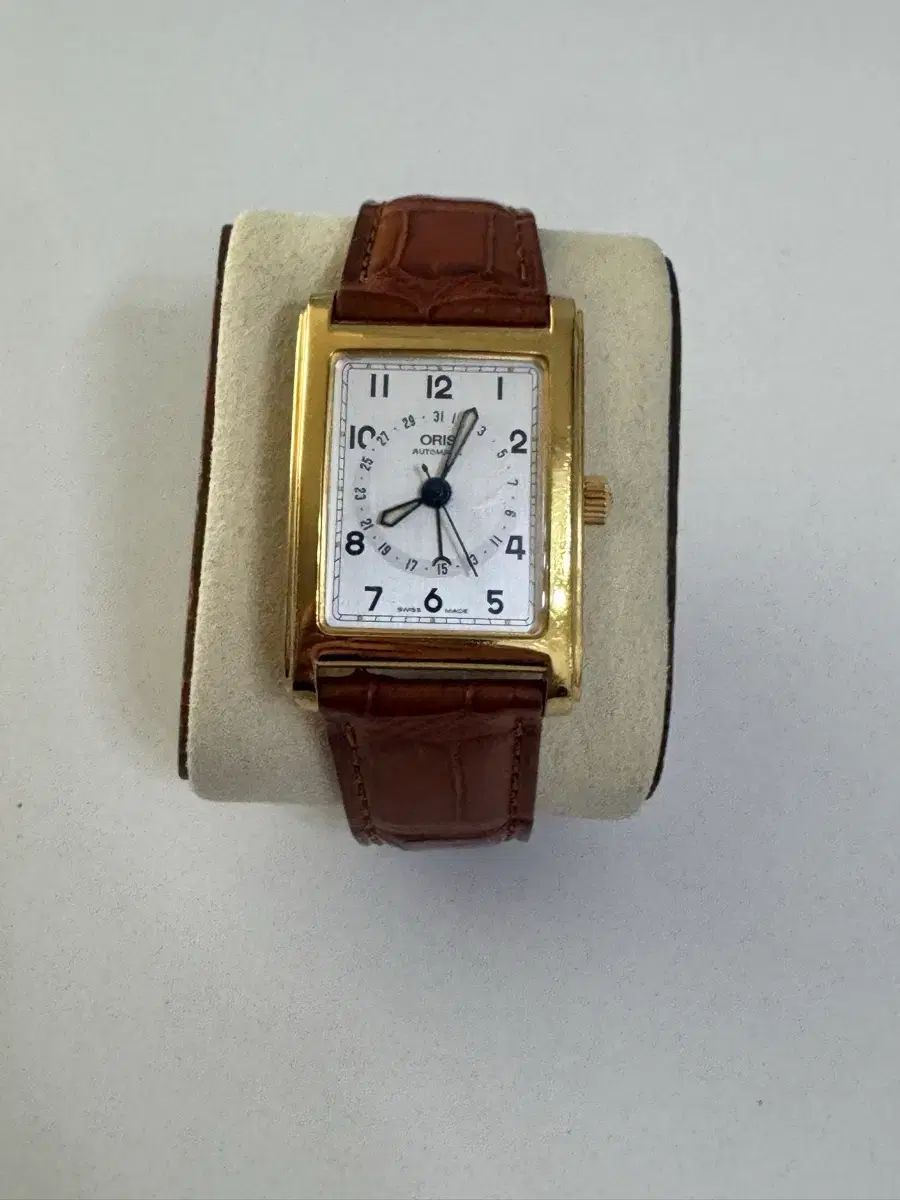 スクエア時計 b7460