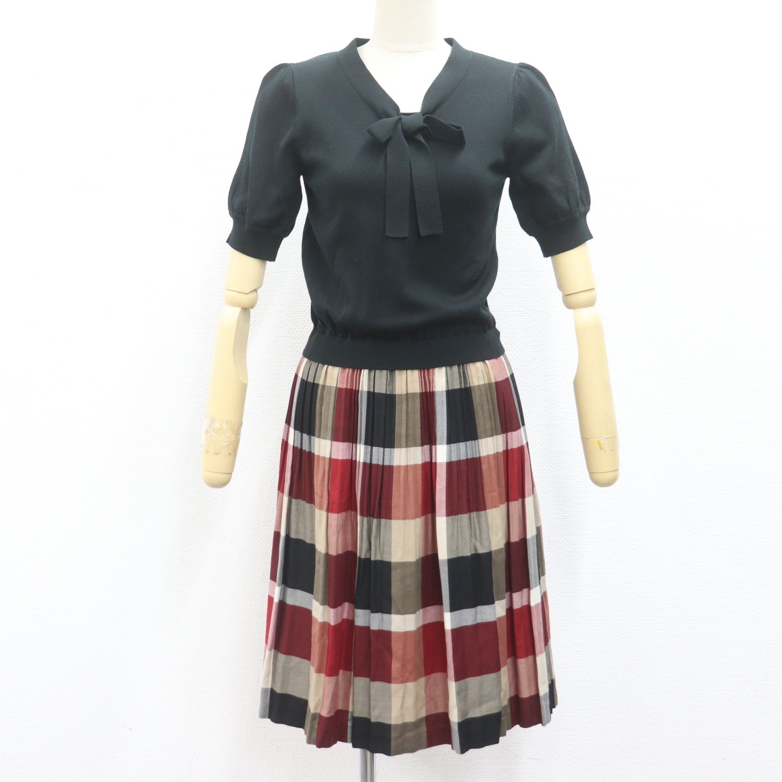 新品　ブルーレーベルクレストブリッジ　膝丈ワンピース　チェック　バーバリー IT8TLG74MXVU 美品 BURBERRY バーバリー BLUE LABEL CRESTBRIDGE