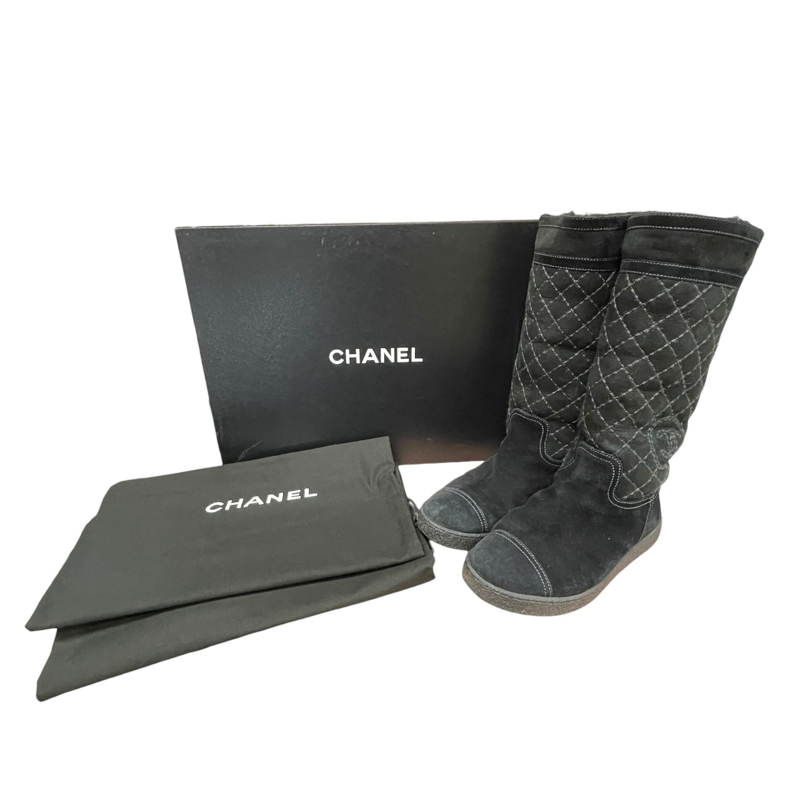 ◇ CHANEL シャネル ムートン スエード ブーツ ココマーク ブラック