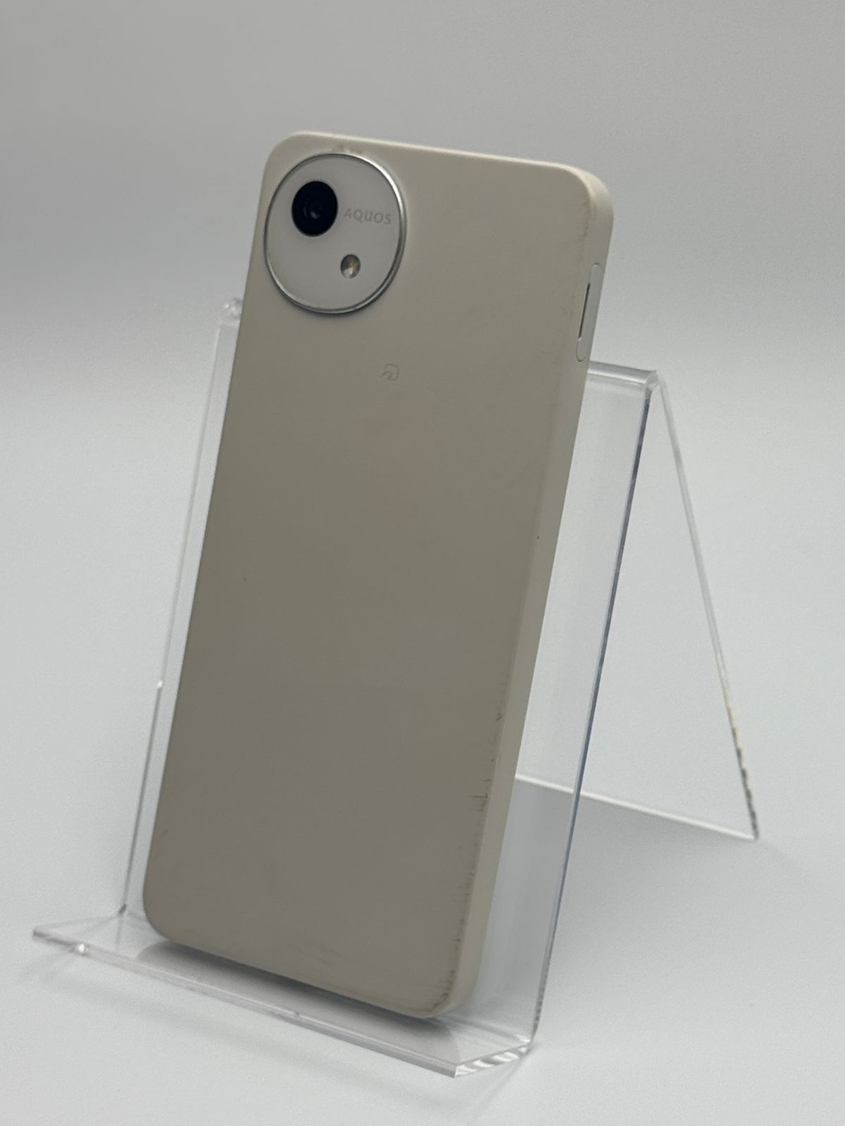 中古C】AQUOS wish5 SH-52F 64GB ユキ SIMフリー 白ロム - メルカリ