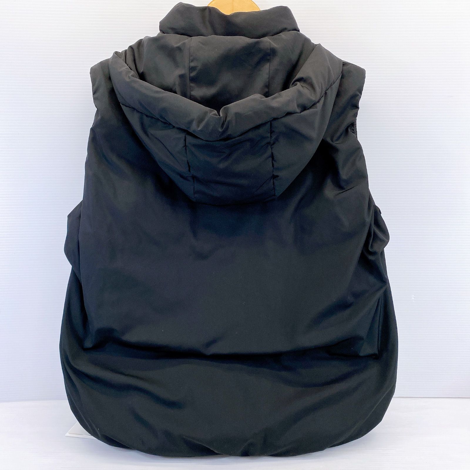 □MilaOwen ミラオーウェン フード付き パテッドフレンチダウンベスト