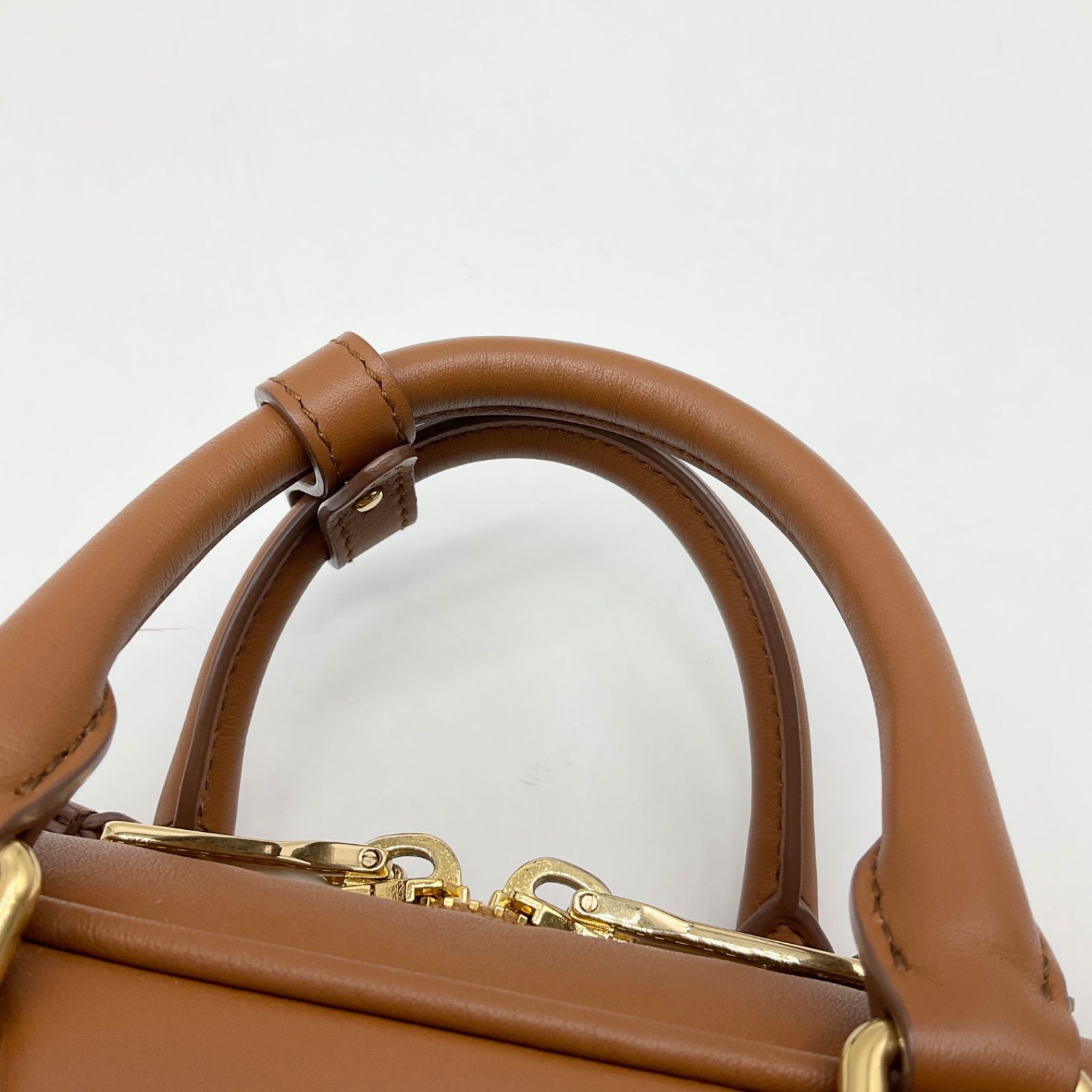 アルカディ レザー MIU バッグ レギュラー Miu コニャック ミュウ