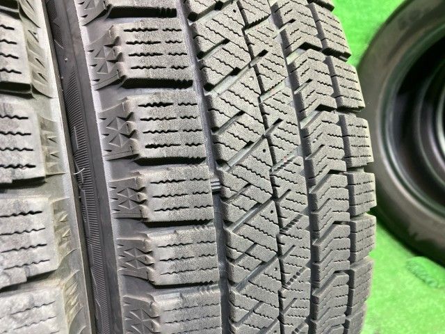 ブリヂストン BRIDGESTONE スタッドレス ブリヂストン ブリザックVRX2 