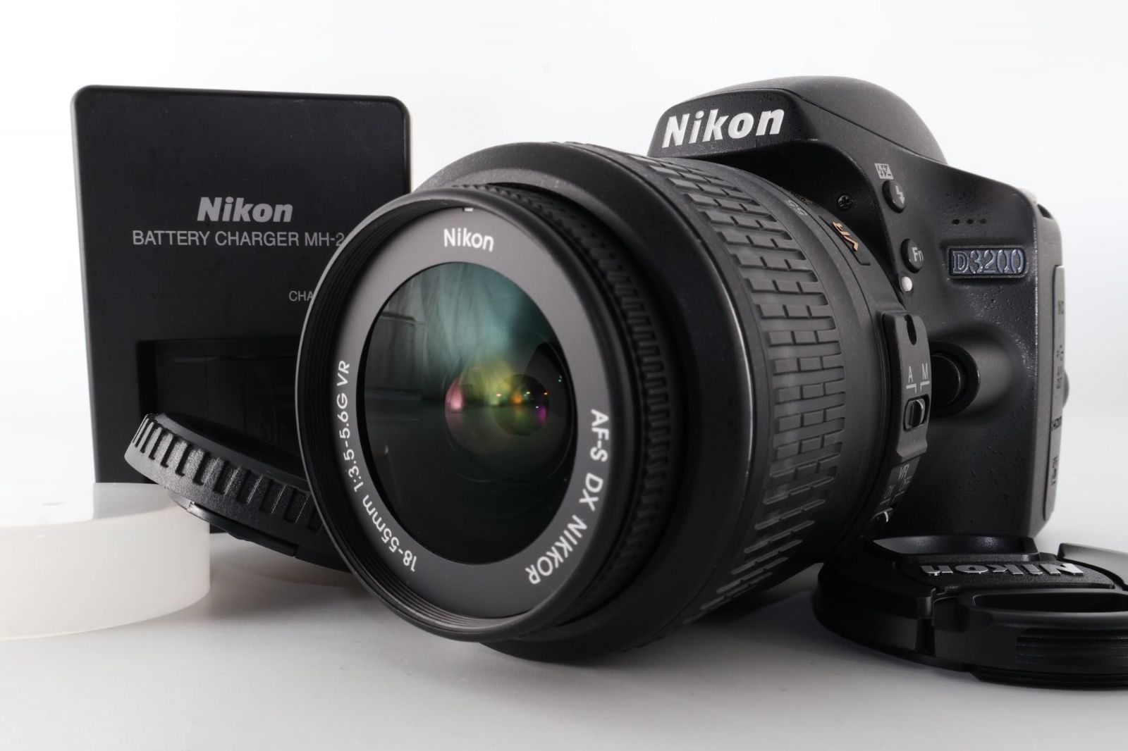 Nikon デジタル一眼レフカメラ D3200 レンズキット AF-S DX NIKKOR 18