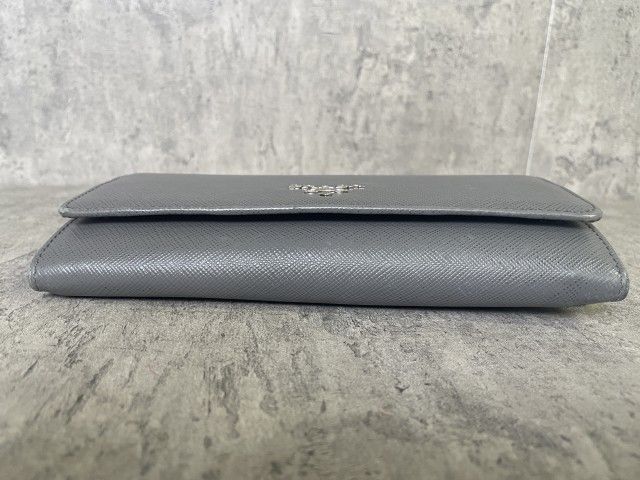 中古】PRADA ﾌﾟﾗﾀﾞ ｻﾌｨｱｰﾉ 長財布 ｳｫﾚｯﾄ 二つ折り ｸﾞﾚｰ 33927270