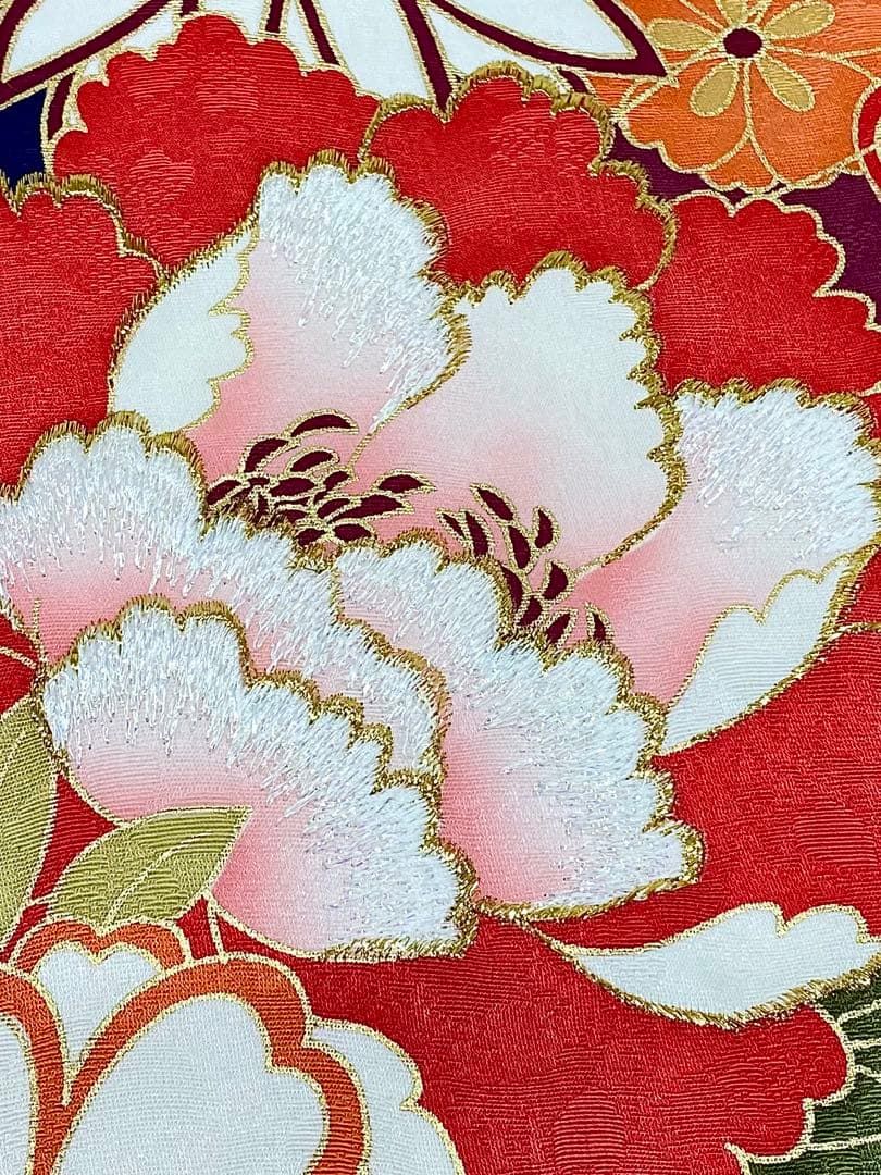 振袖 ラメ刺繍 金彩 紋意匠 身丈167cm 撥水加工済 MO3382 - メルカリ