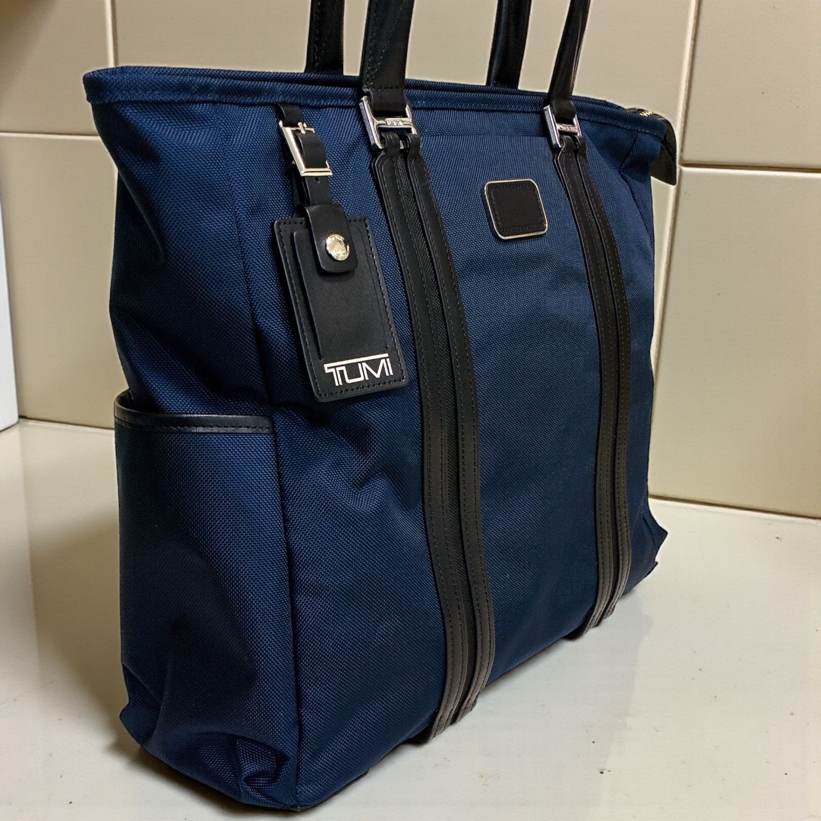 TUMI トゥミ 日本限定コレクション JARVIS ノース サウス トートバッグ 