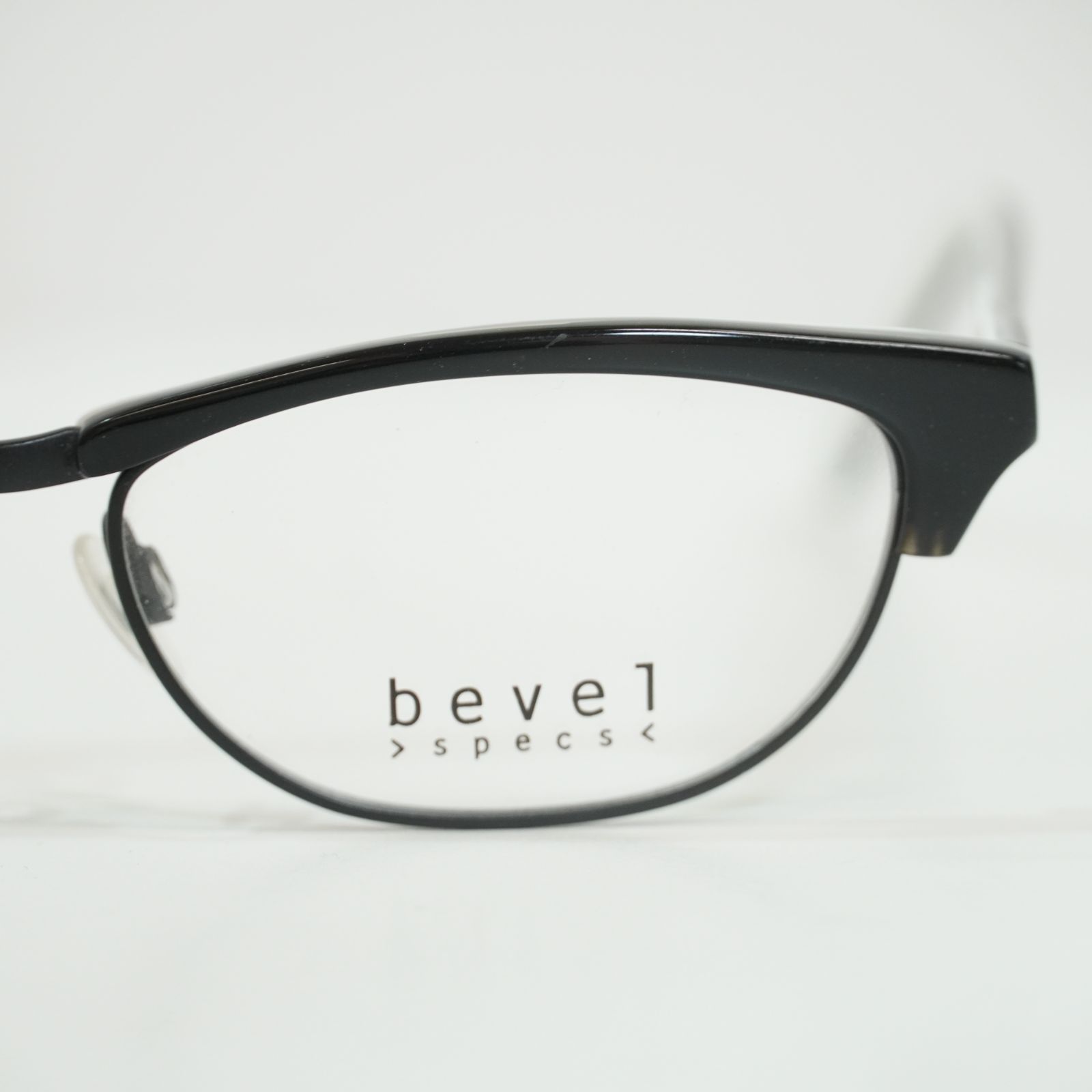 新品 日本製 bevel セパレートカラー 黒×白 メガネフレーム