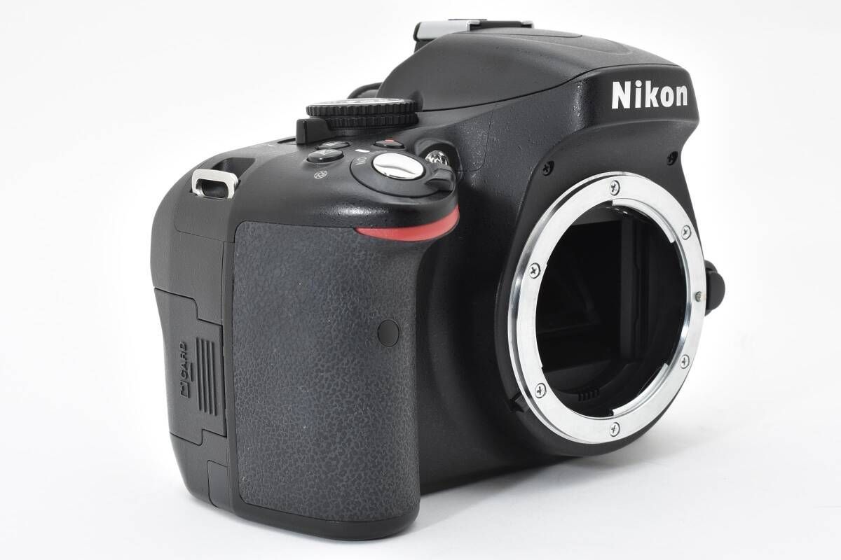 ☆極上品☆《ショット数8,497回 》NIKONニコン D5100 ボディ#1279v