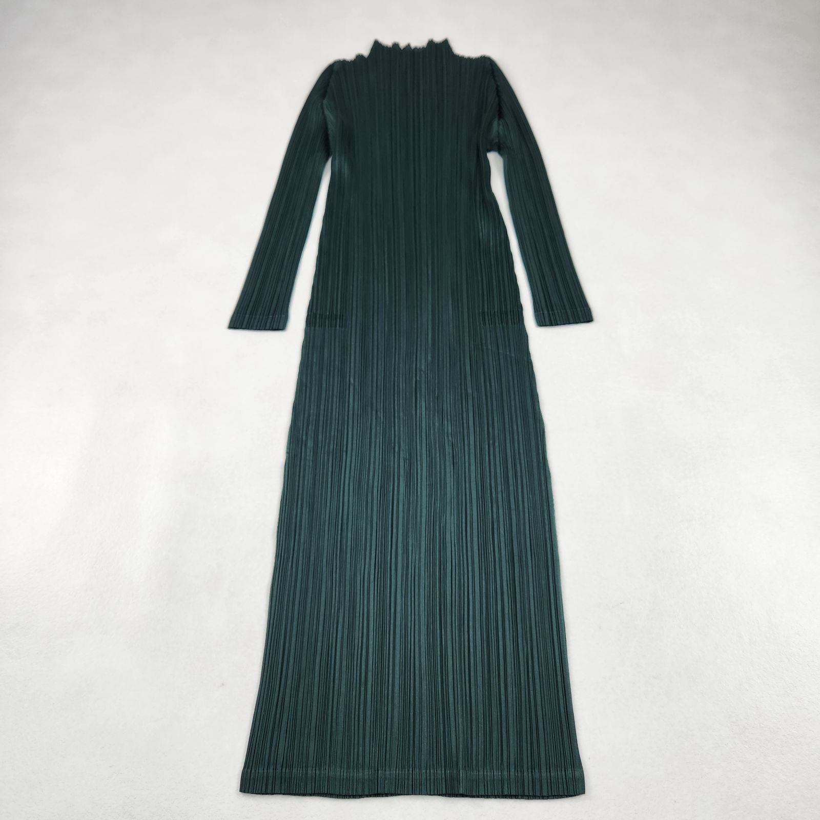 未使用級 極美品 PLEATS PLEASE ISSEY MIYAKE ワンピース プリーツ