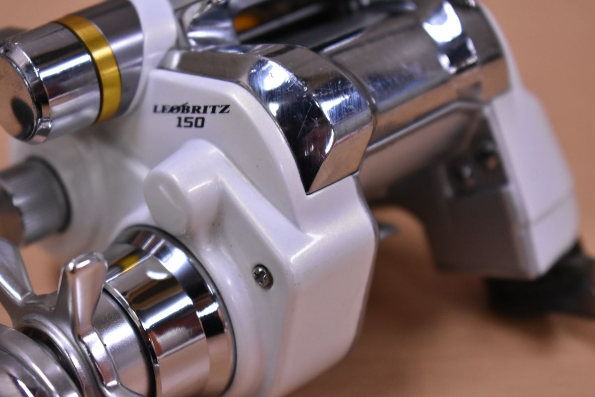 ダイワ 10 レオブリッツ 150 電動リール DAIWA LEOBRITZ イカ マダイ