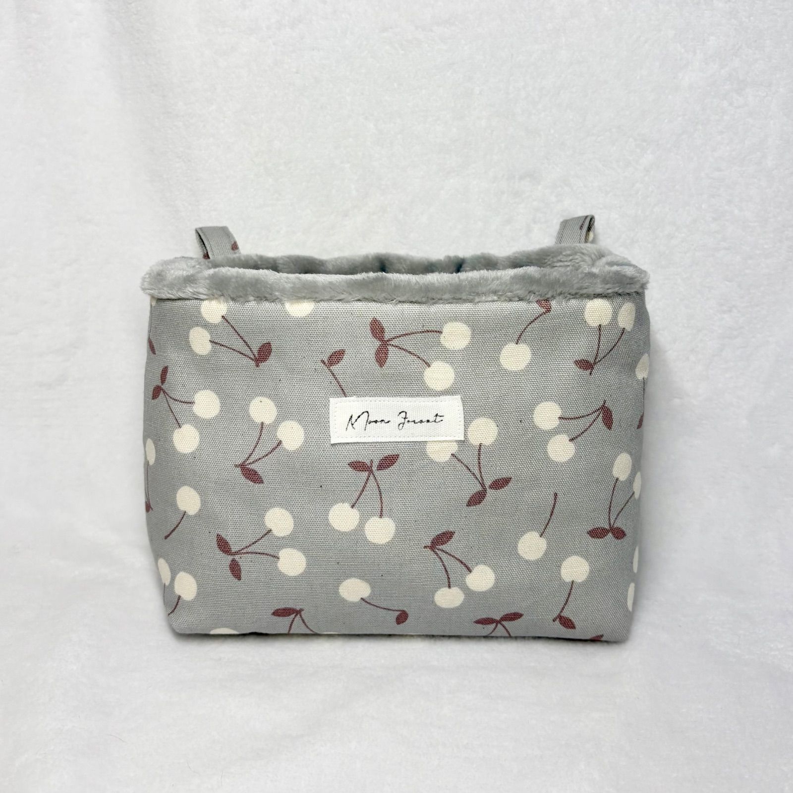 モモンガポーチ M 】2〜3モモ用 ✩ さくらんぼ くすみブルー モモンガ