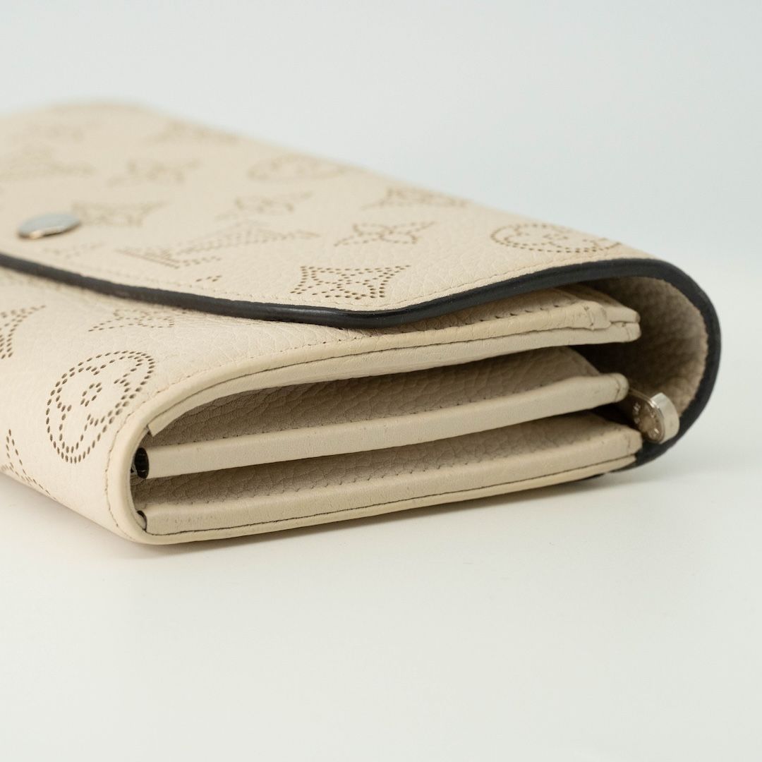 ルイヴィトン ポルトフォイユ・サラ M60177 ホワイト 長財布 箱・保存