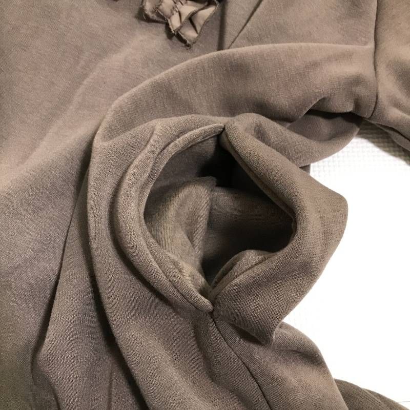 タ &LOVE（アンドラブ） フェミニンなブーケふりるフーディー