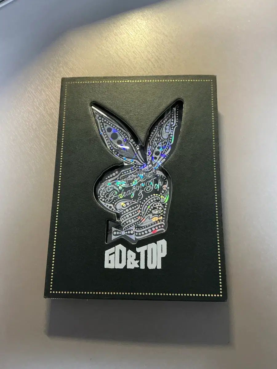 G-DRAGON & TOP サイン入り アルバム - メルカリ