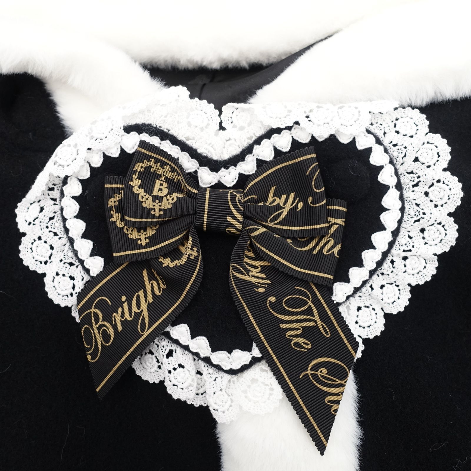 BABY,THE STARS SHINE BRIGHTうさみみファーケープ Fサイズ 黒