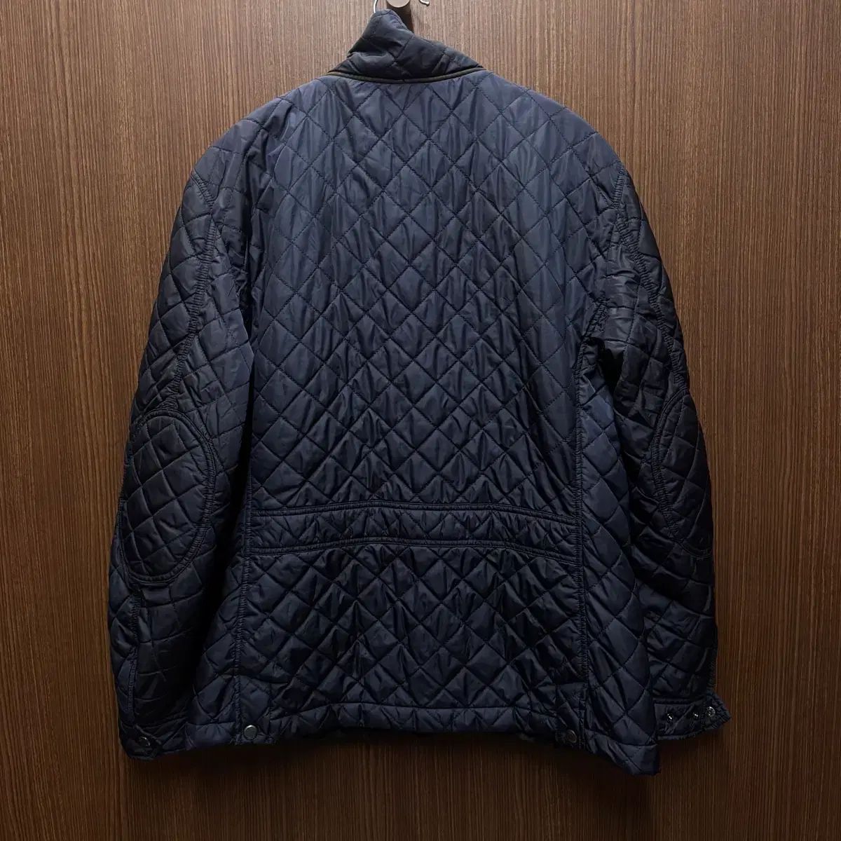 HAZZYS（ヘジス）ニットカーディガン（105） - メルカリ HAZZYS へジス キルティング ジャケット 105