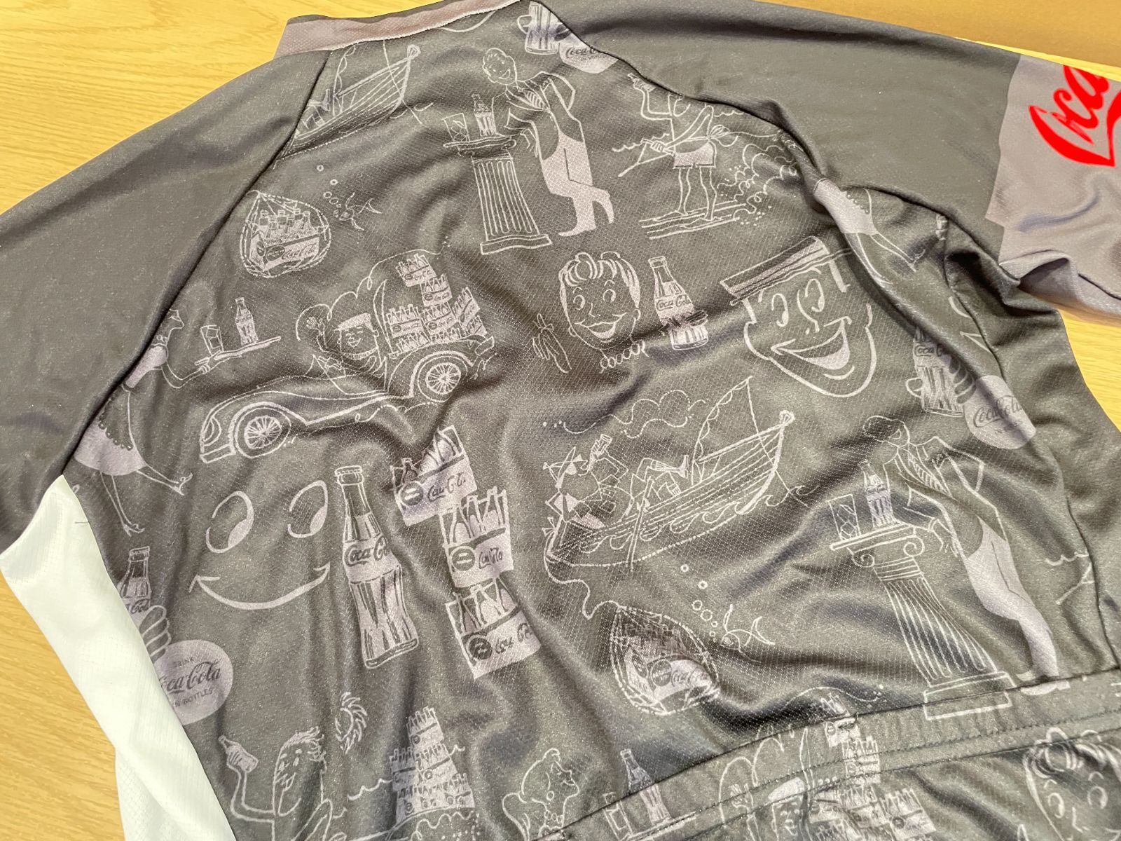 □USED□Santini サンティーニ COCA-COLA コカコーラ Mサイズ ロゴ