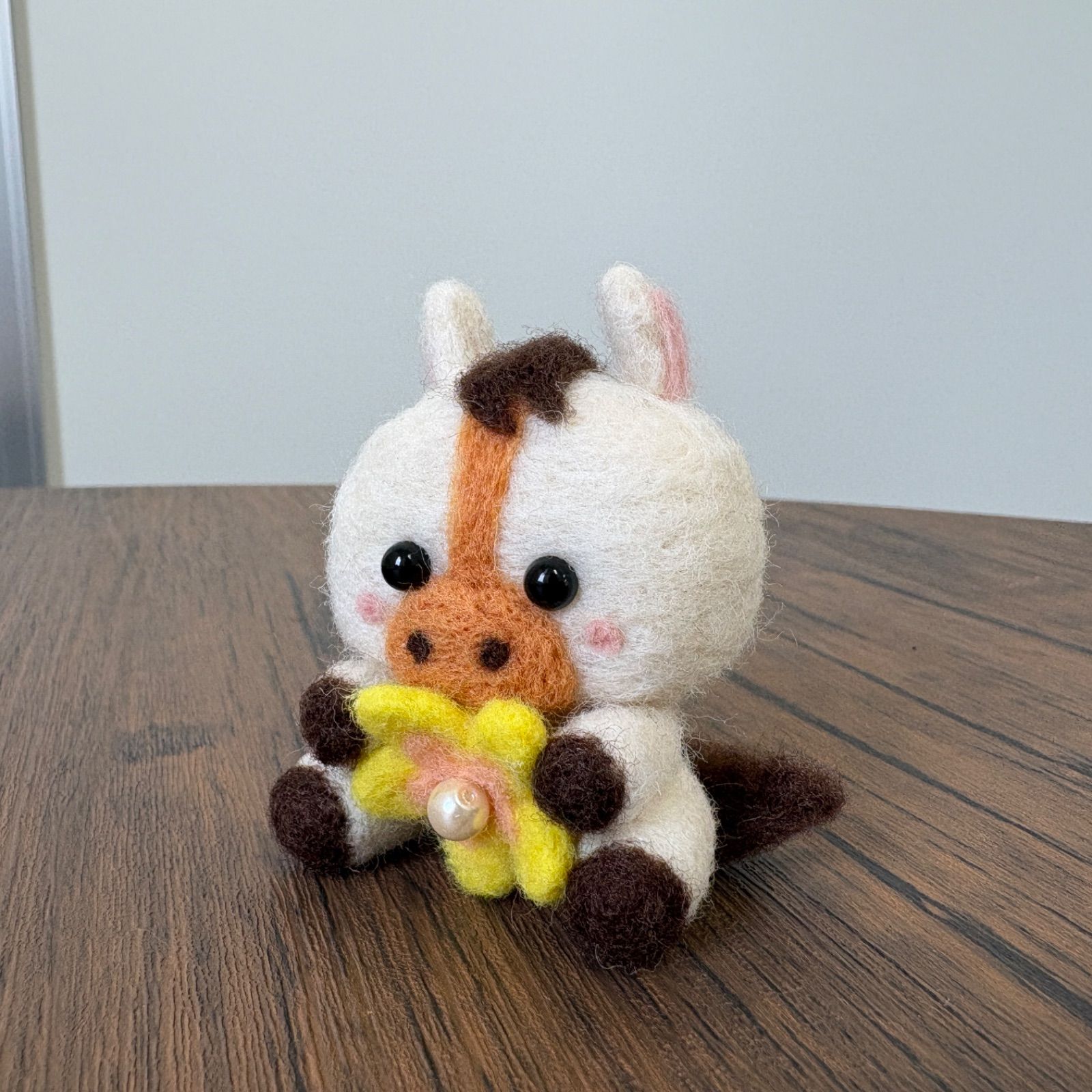 🌟羊毛フェルト 幸せを運ぶおうまさん／お花と四つ葉のクローバー【午