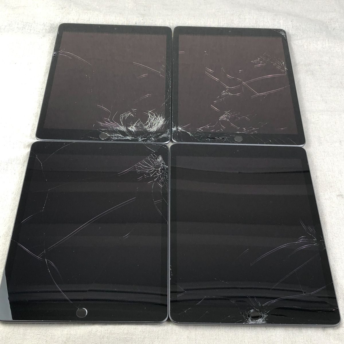 ◇ジャンク品・本体のみ◇【4点セット】Apple iPad 第9世代 Wi-Fi 64GB