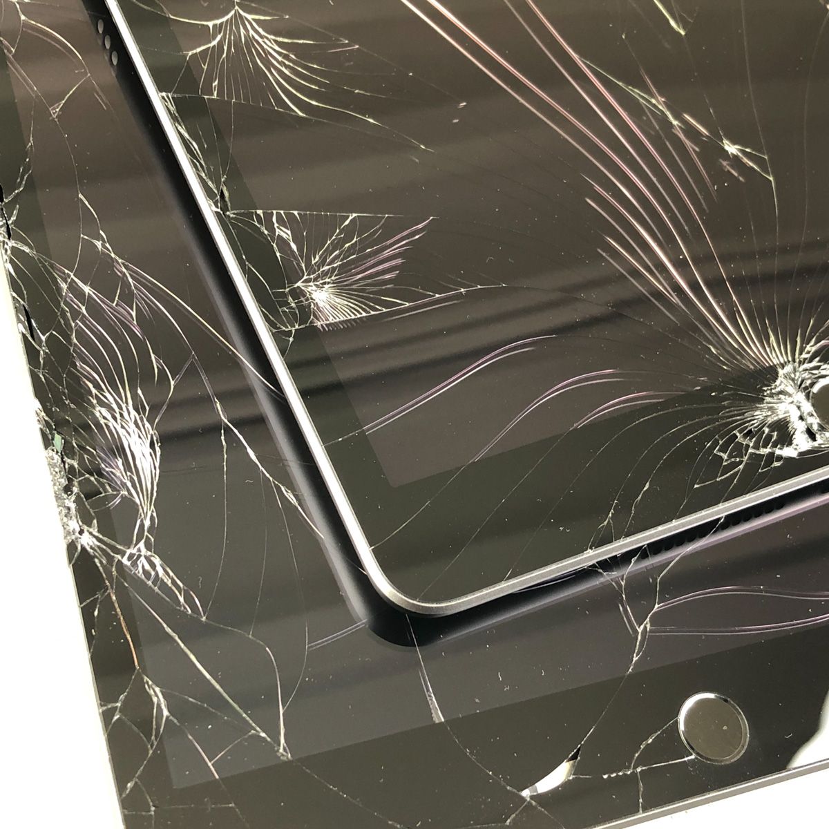 ◇ジャンク品・本体のみ◇【4点セット】Apple iPad 第9世代 Wi-Fi 64GB