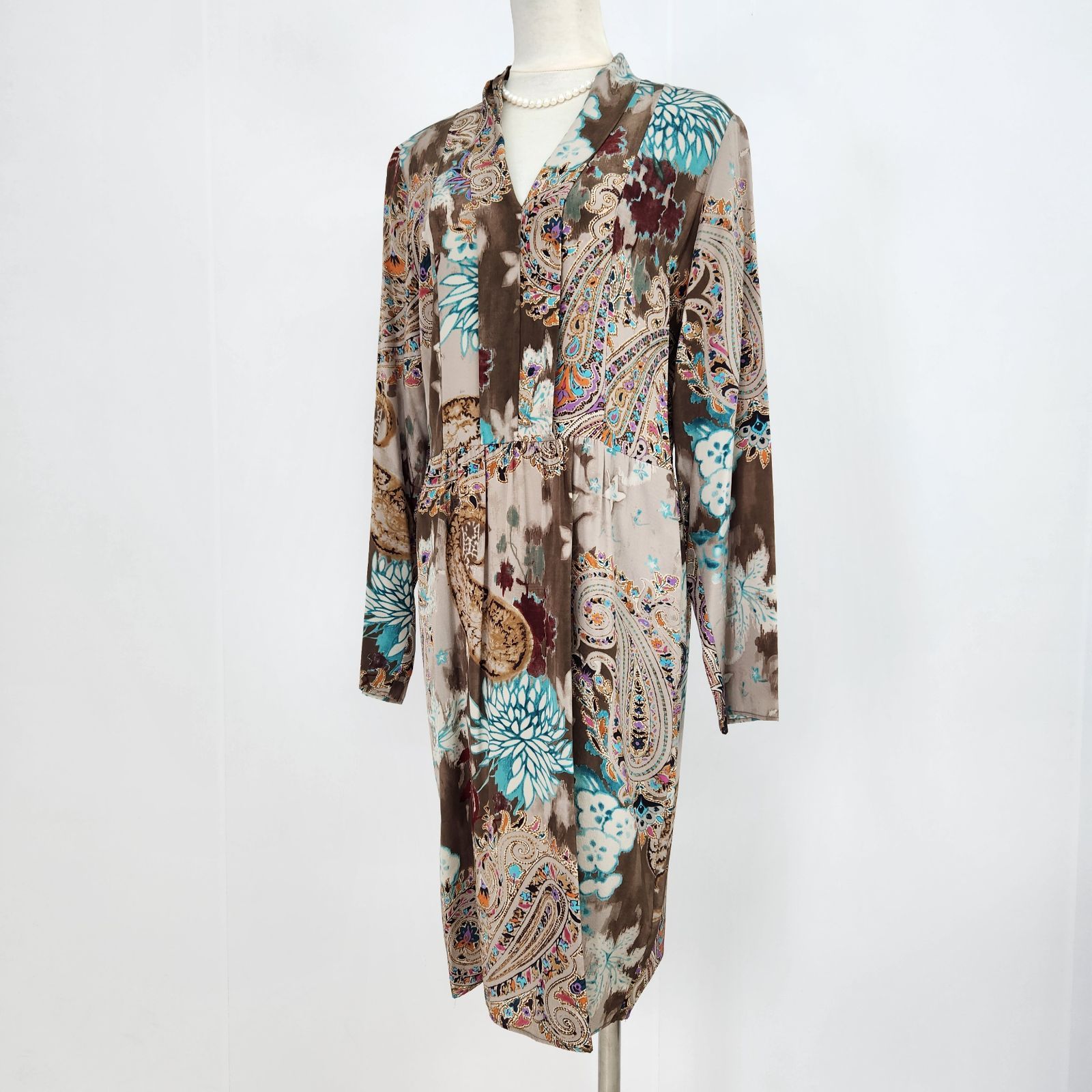 ETRO シルク100% ペイズリーワンピース イタリア製 上品 高級 ひざ丈 ETRO ワンピース エトロ シルク100% 絹 エレガント ペイズリー 大きい