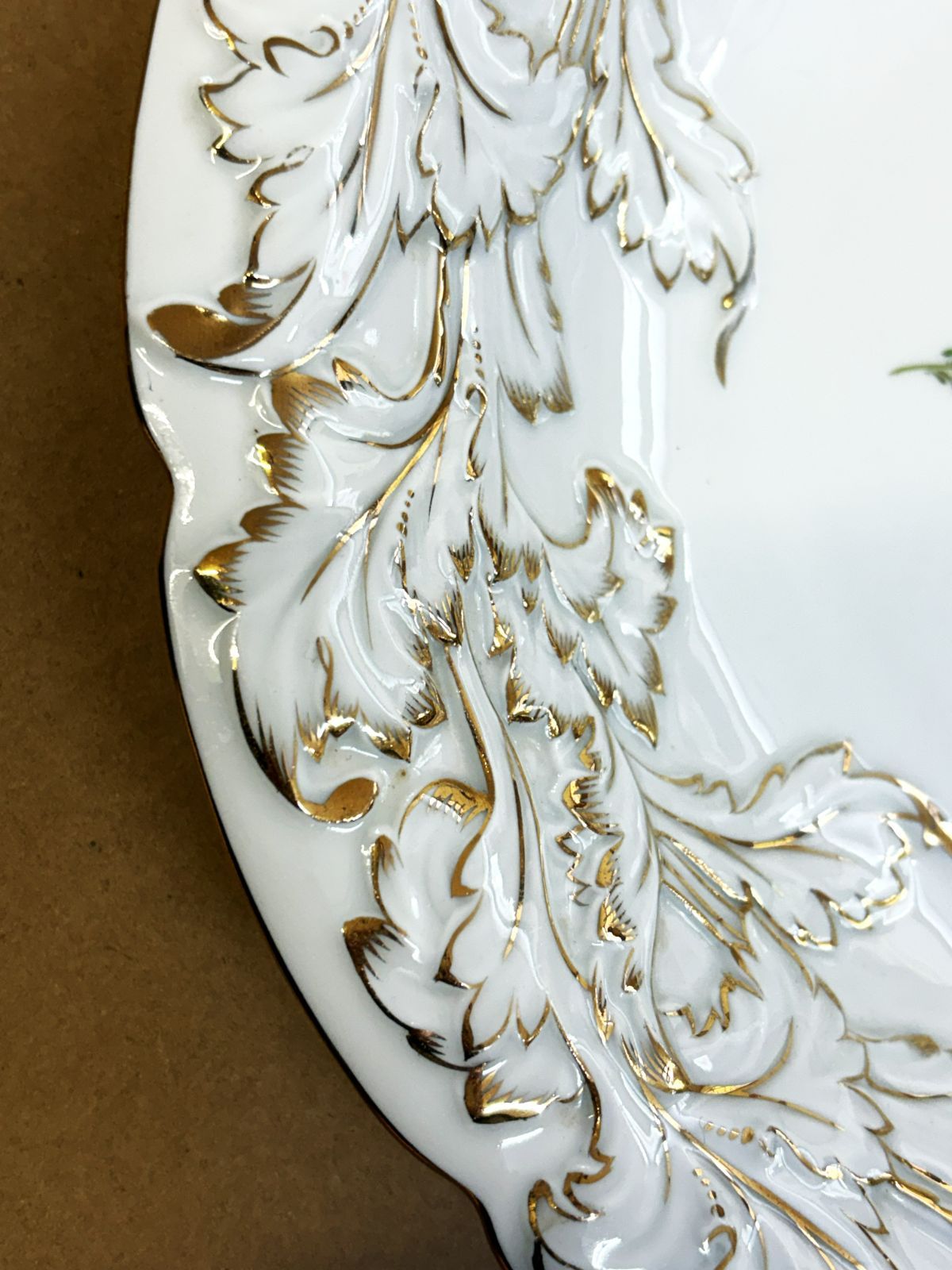 Meissen ・マイセン】グランツゴールド レリーフ フラワーブーケ 5つ花