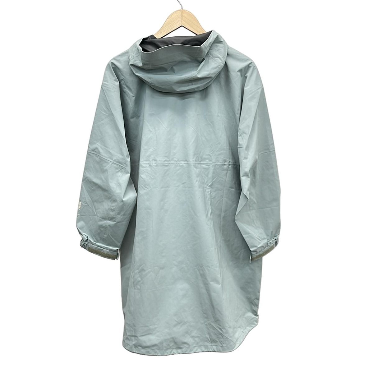 【定価4,1800円】 完売品 HELLY HANSEN レインコート サイズL HELLY HANSEN(ヘリーハンセン) コート サイズL レディース美品 ライト