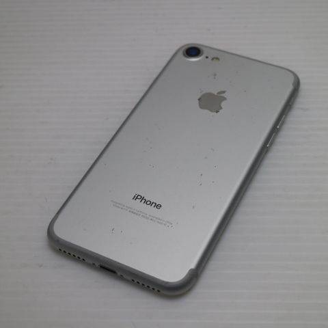 美品 SIMフリー iPhone7 32GB シルバー 即日発送 スマホ apple 本体 白