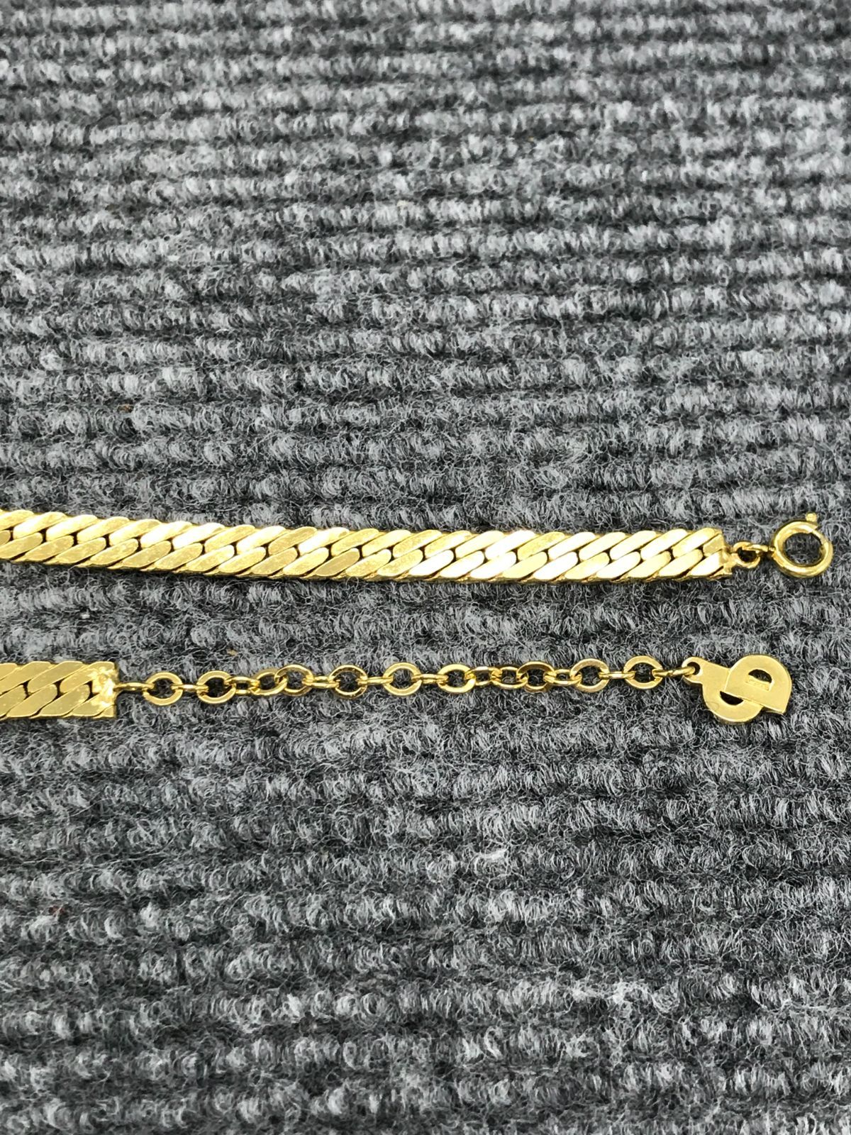 希少・美品　Christian Dior　ディオール　ネックレス　ラインストーン　ゴールド×ブラック系　5207