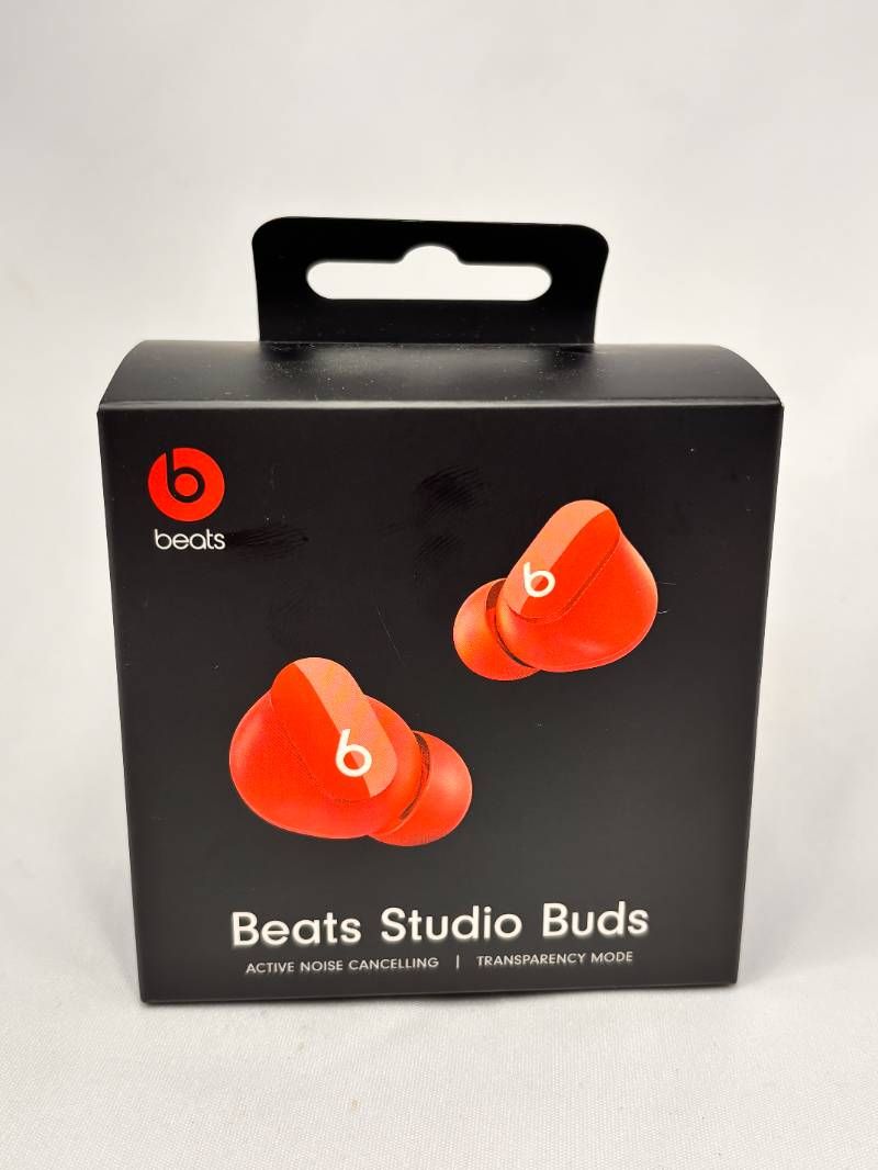 ビーツ・エレクトロニクス Beats Studio Buds + オークション比較