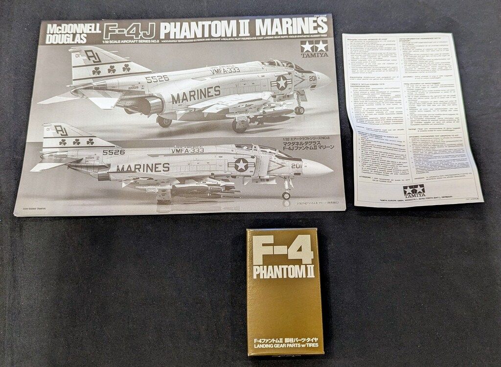 タミヤ 1/32エアークラフトシリーズ マクダネルダグラス F-4J