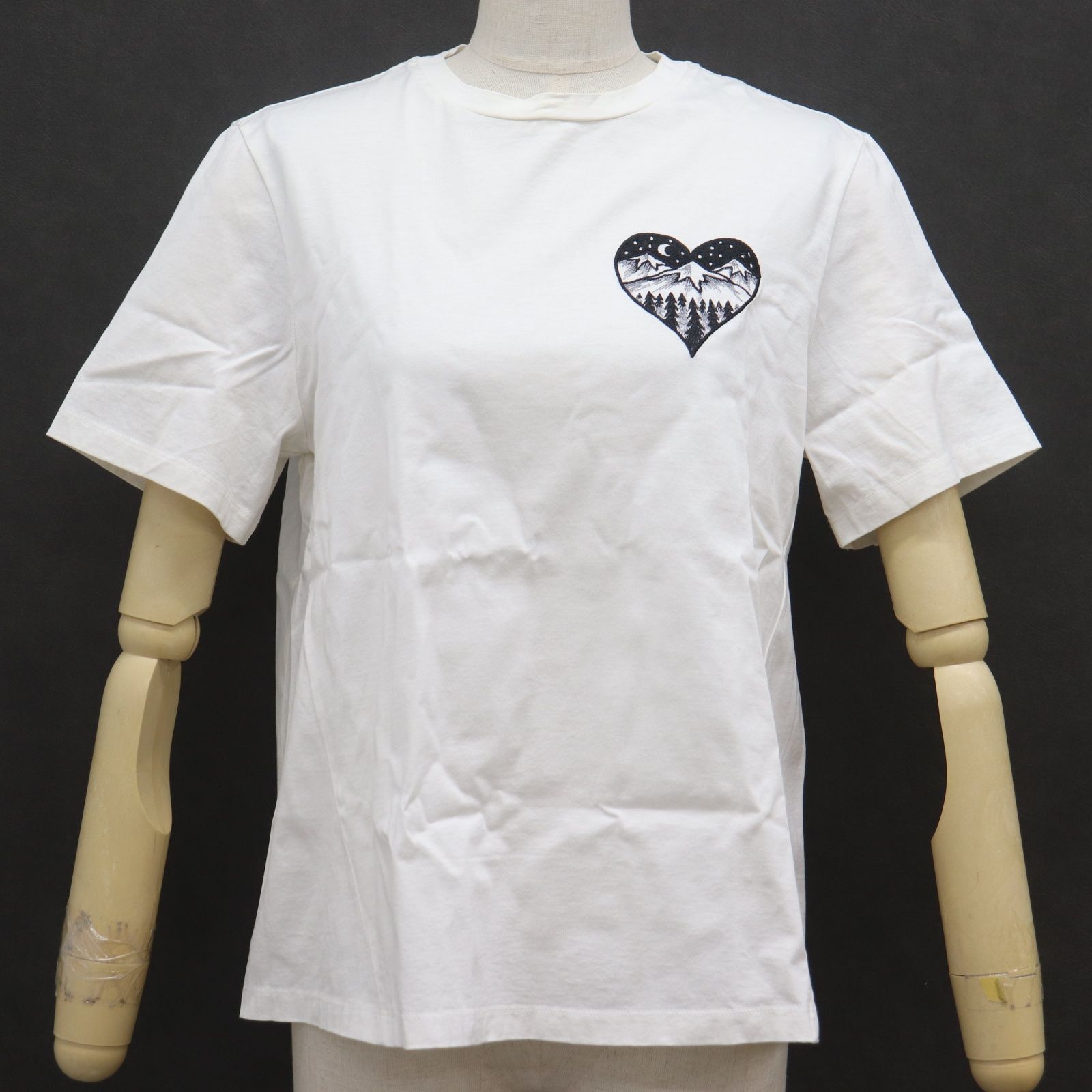 ITTX9FU17ZY8 MONCLER モンクレール Tシャツ 半袖 胸ワッペン ホワイト 